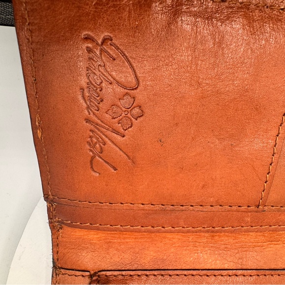 Patricia Nash Elegant Brown and Green Women's Wallet - Picture 5 of 7